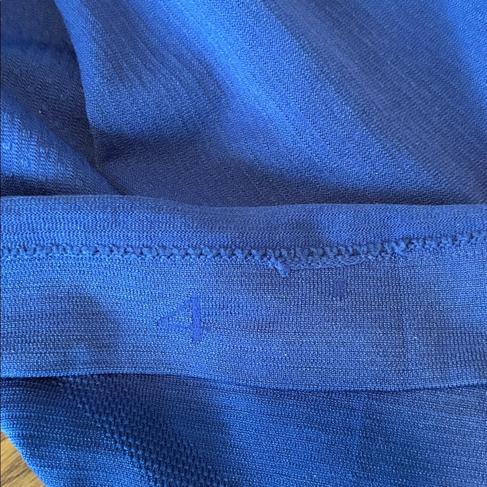 Lululemon Long Sleeve Blue Rulu Run Swiftly 4 - Picture 4 of 4